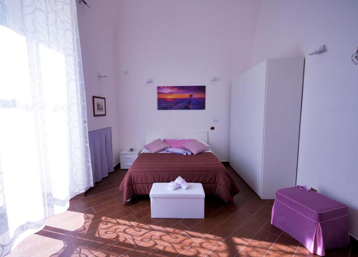 Dimora De Brado Bed and Breakfast Trani Buitenkant foto