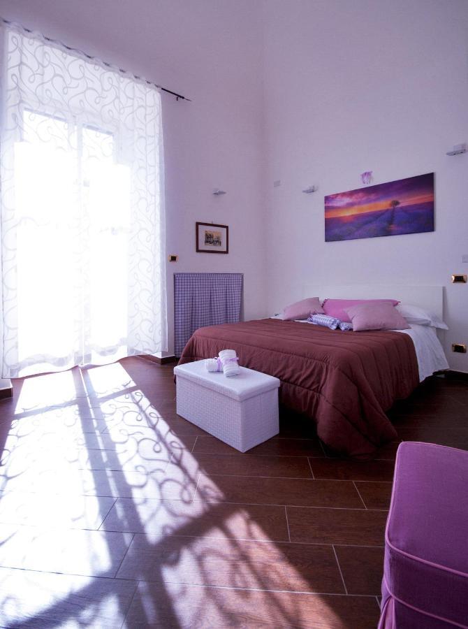 Dimora De Brado Bed and Breakfast Trani Buitenkant foto