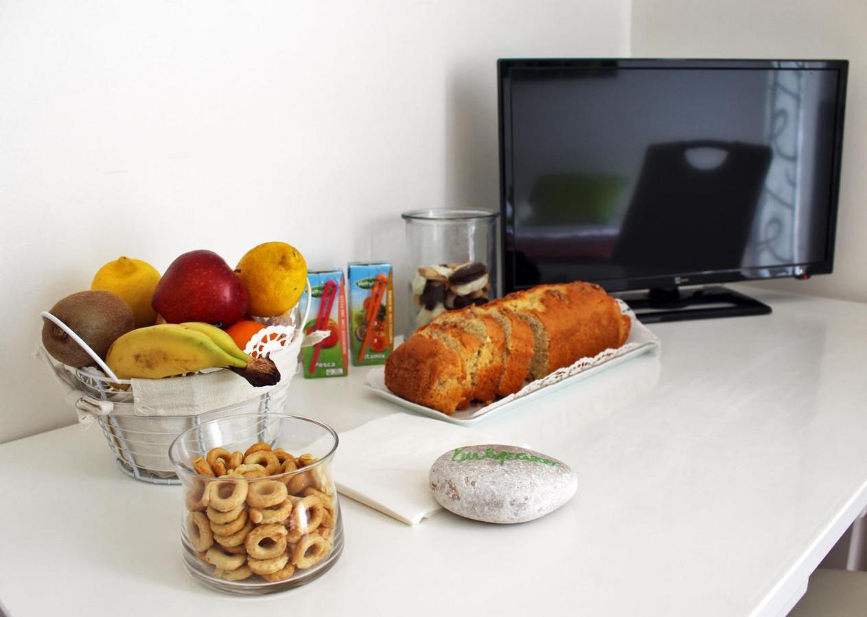 Dimora De Brado Bed and Breakfast Trani Buitenkant foto