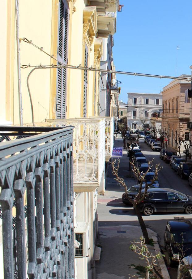 Dimora De Brado Bed and Breakfast Trani Buitenkant foto